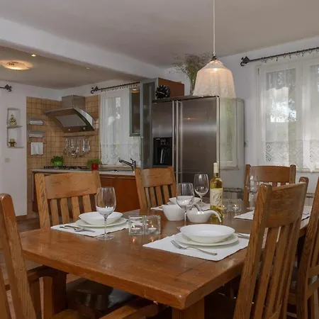 Luxury Beachfront Beach House Mutnik Brac With Private Pool Right At The Beach In Beautiful Bay In Mirca - Brac Mirce
