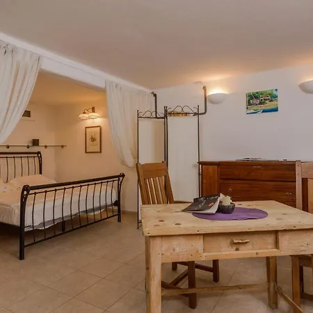 Villa Luxury Beachfront Beach House Mutnik Brac With Private Pool Right At The Beach In Beautiful Bay In Mirca - Brac