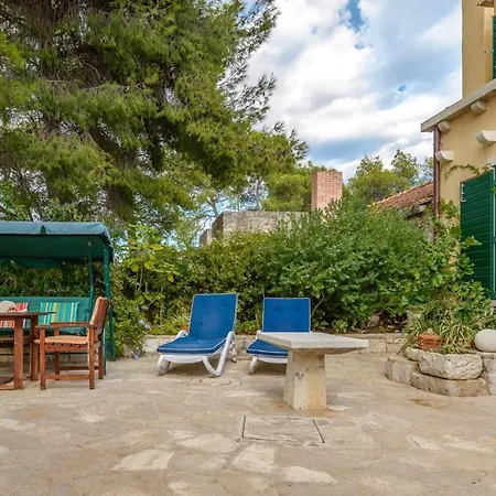 Villa Luxury Beachfront Beach House Mutnik Brac With Private Pool Right At The Beach In Beautiful Bay In Mirca - Brac Mirce