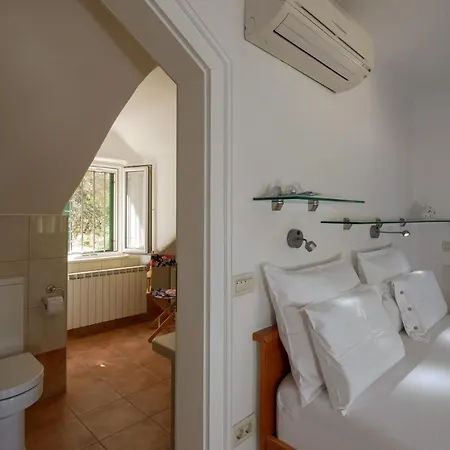 Luxury Beachfront Beach House Mutnik Brac With Private Pool Right At The Beach In Beautiful Bay In Mirca - Brac Villa