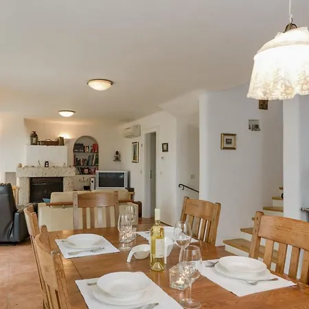 Villa Luxury Beachfront Beach House Mutnik Brac With Private Pool Right At The Beach In Beautiful Bay In Mirca - Brac