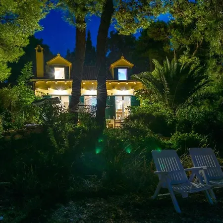 Luxury Beachfront Beach House Mutnik Brac With Private Pool Right At The Beach In Beautiful Bay In Mirca - Brac Villa Mirce