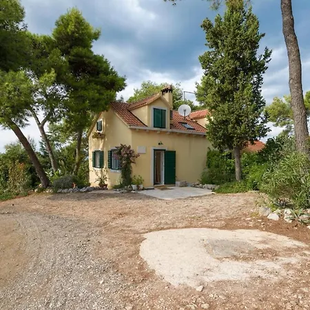 Luxury Beachfront Beach House Mutnik Brac With Private Pool Right At The Beach In Beautiful Bay In Mirca - Brac Villa Mirce