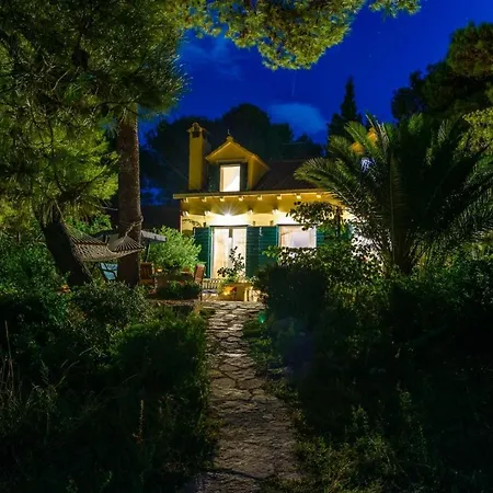 Luxury Beachfront Beach House Mutnik Brac With Private Pool Right At The Beach In Beautiful Bay In Mirca - Brac Villa *